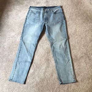 PacSun Light Wash Jeans